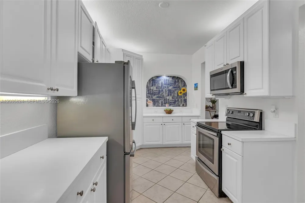 10710 NW 66th St #104 Doral, FL 33178