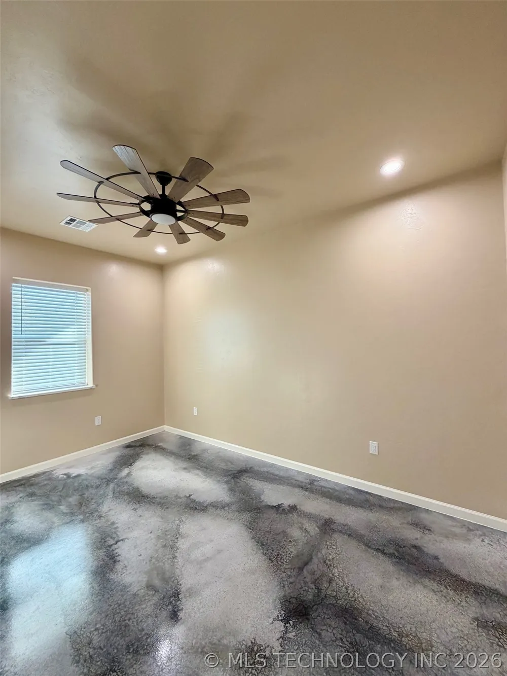1813 Willow Place Kingston, OK 73439