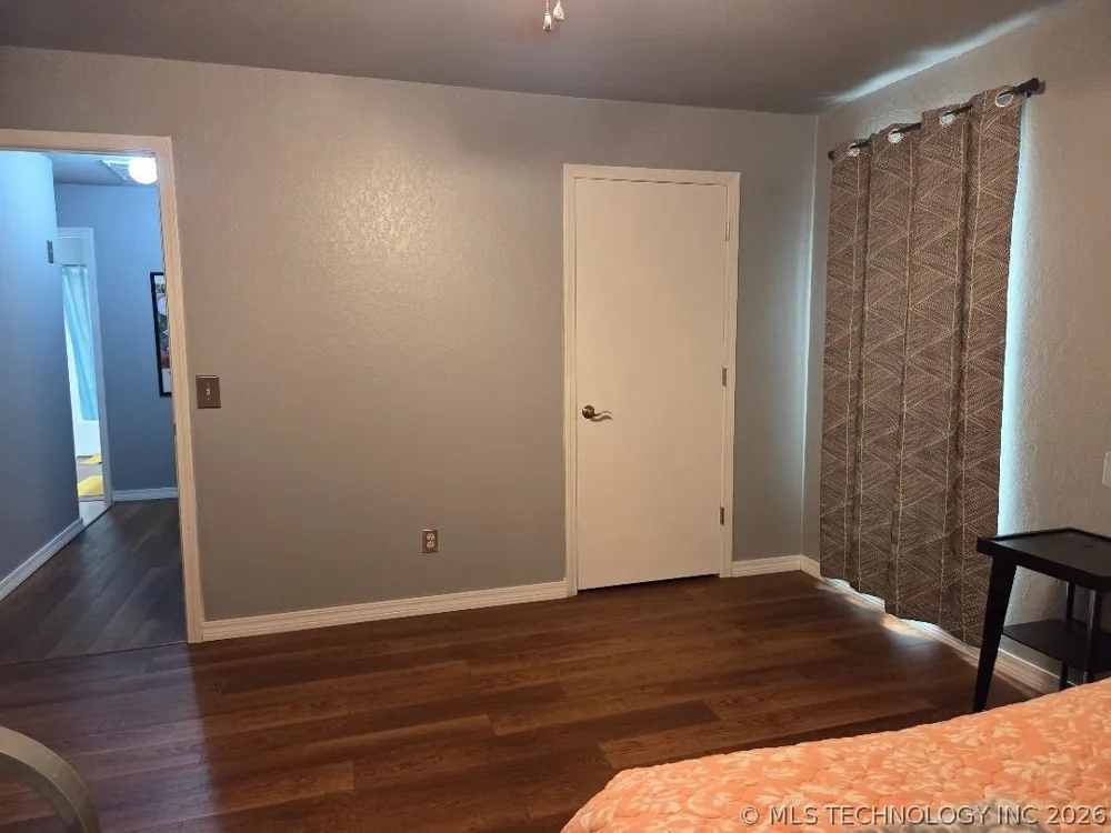 15 Ridgeway Lane Eufaula, OK 74432