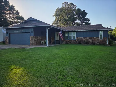 15 Ridgeway Lane