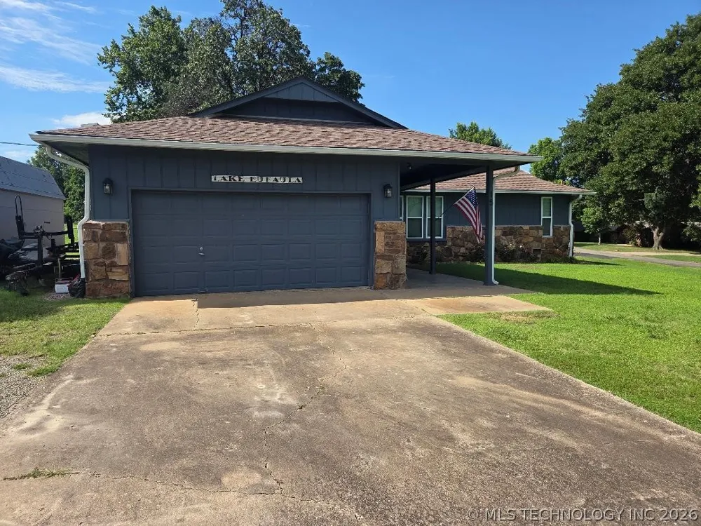15 Ridgeway Lane Eufaula, OK 74432