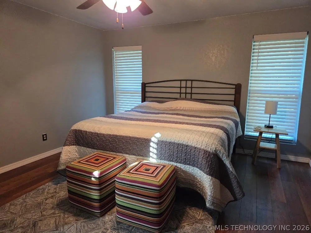 15 Ridgeway Lane Eufaula, OK 74432