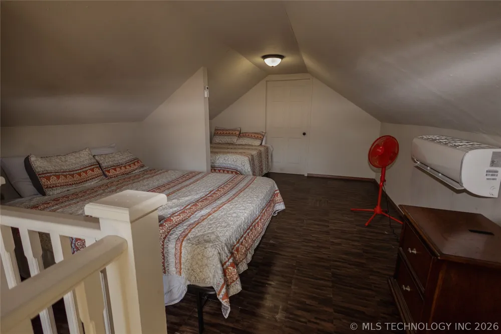 37801 County Road 492 Road Eucha, OK 74342