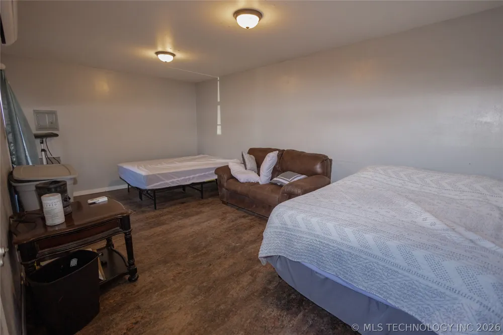 37801 County Road 492 Road Eucha, OK 74342