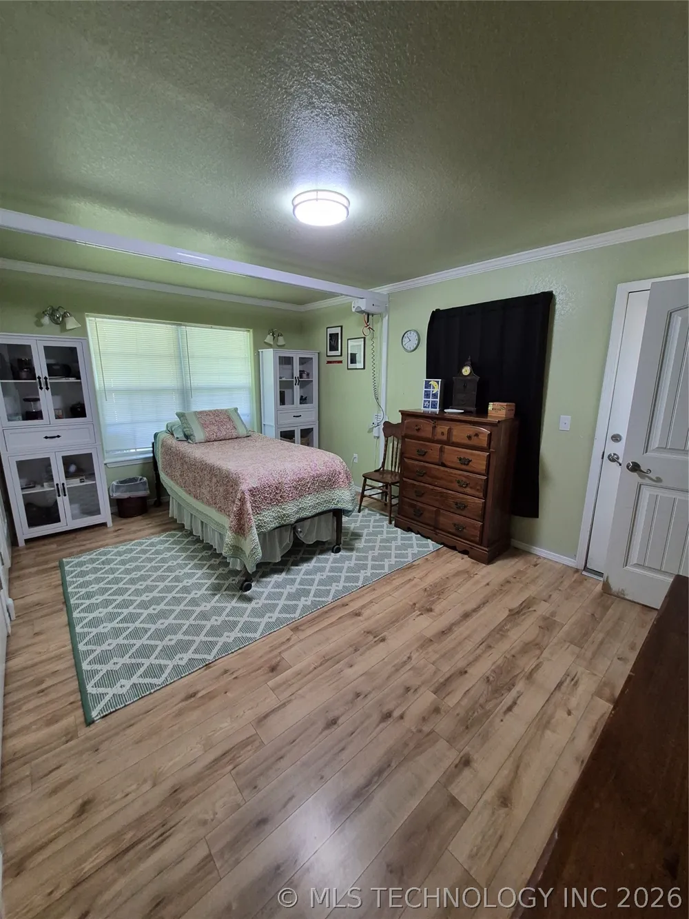 911 W Creek Checotah, OK 74426