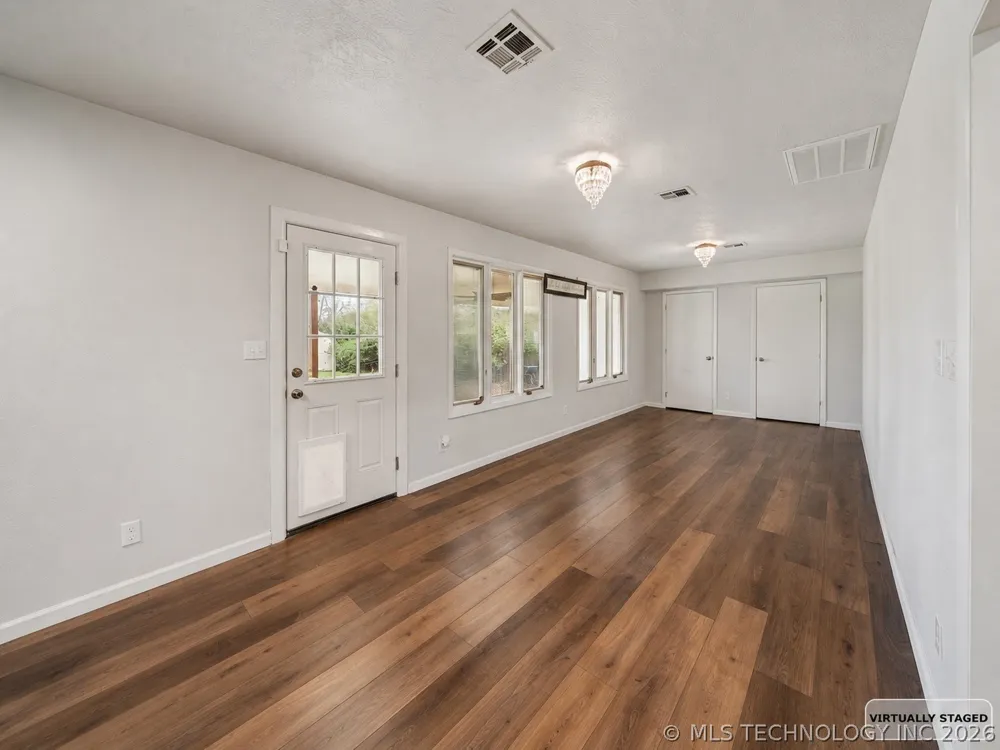 1335 McFarland Place Claremore, OK 74017