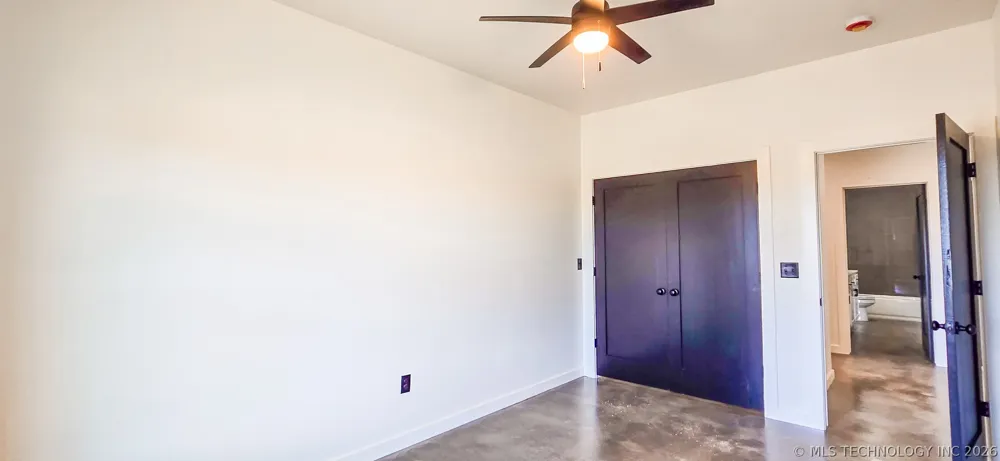 64 Reagan Drive Eufaula, OK 74432