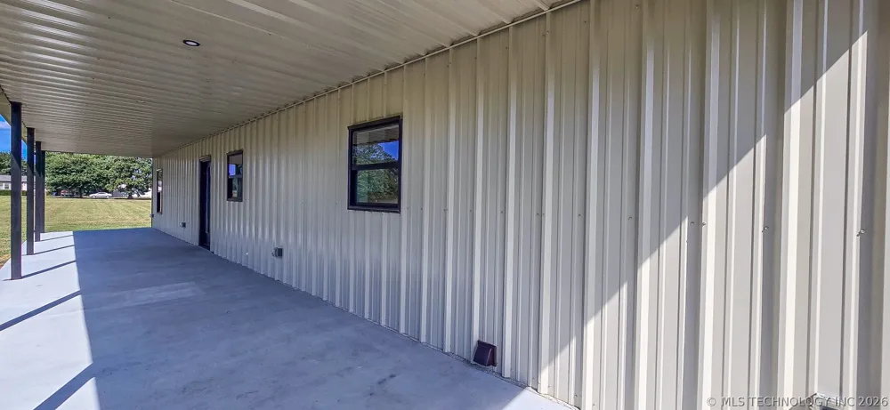 64 Reagan Drive Eufaula, OK 74432