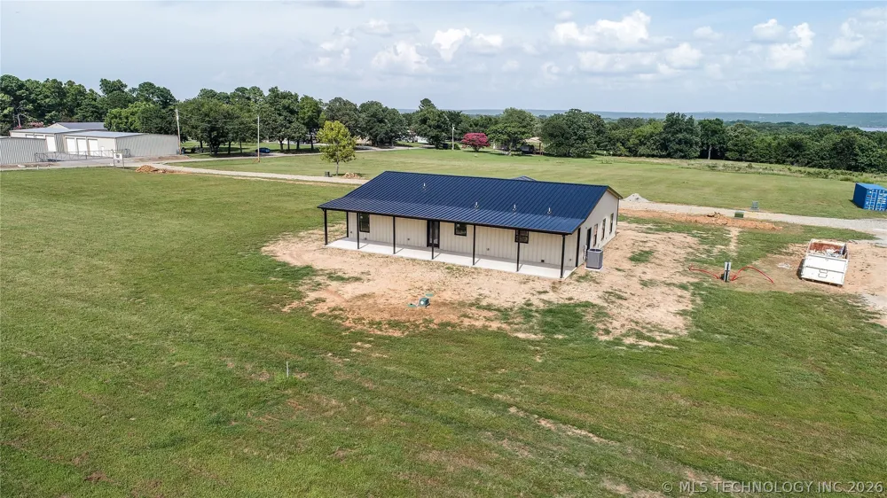 64 Reagan Drive Eufaula, OK 74432