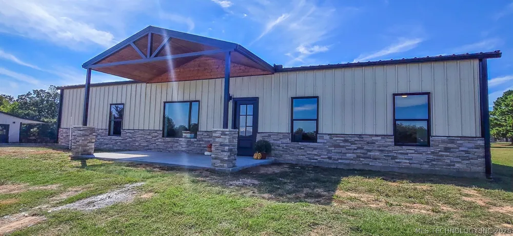 64 Reagan Drive Eufaula, OK 74432