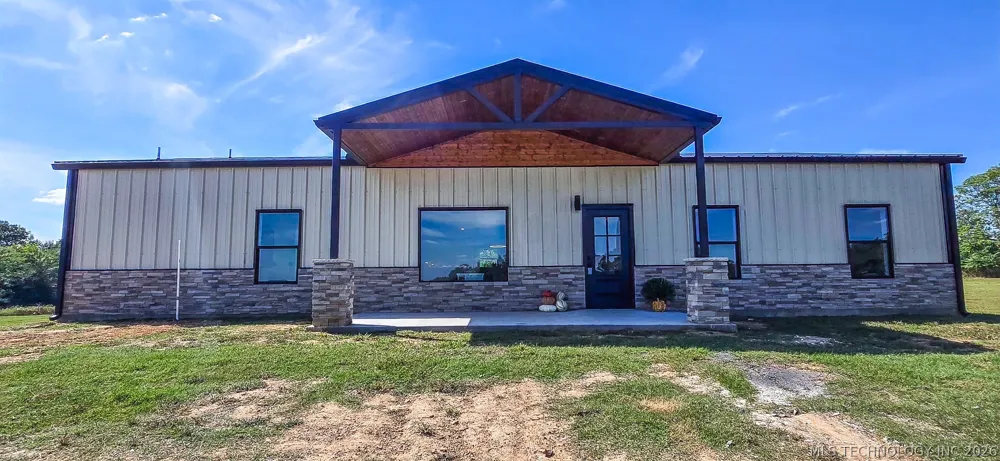 64 Reagan Drive Eufaula, OK 74432