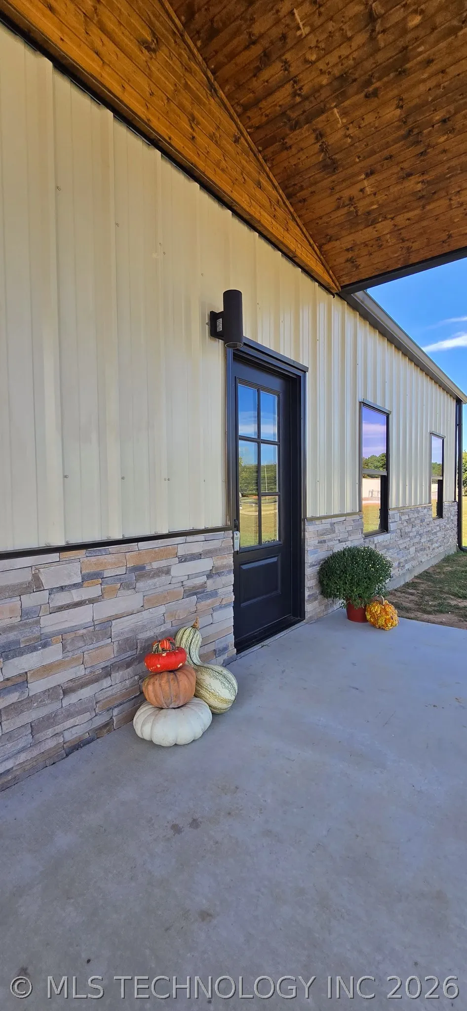64 Reagan Drive Eufaula, OK 74432