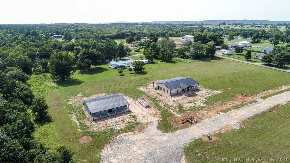 64 Reagan Drive Eufaula, OK 74432