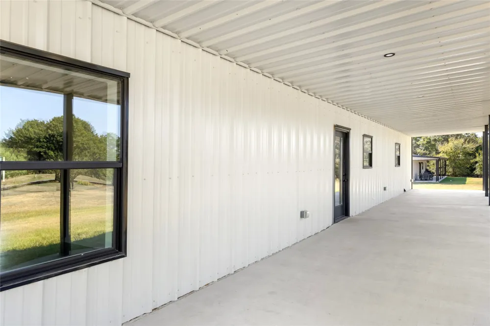 64 Reagan Drive Eufaula, OK 74432