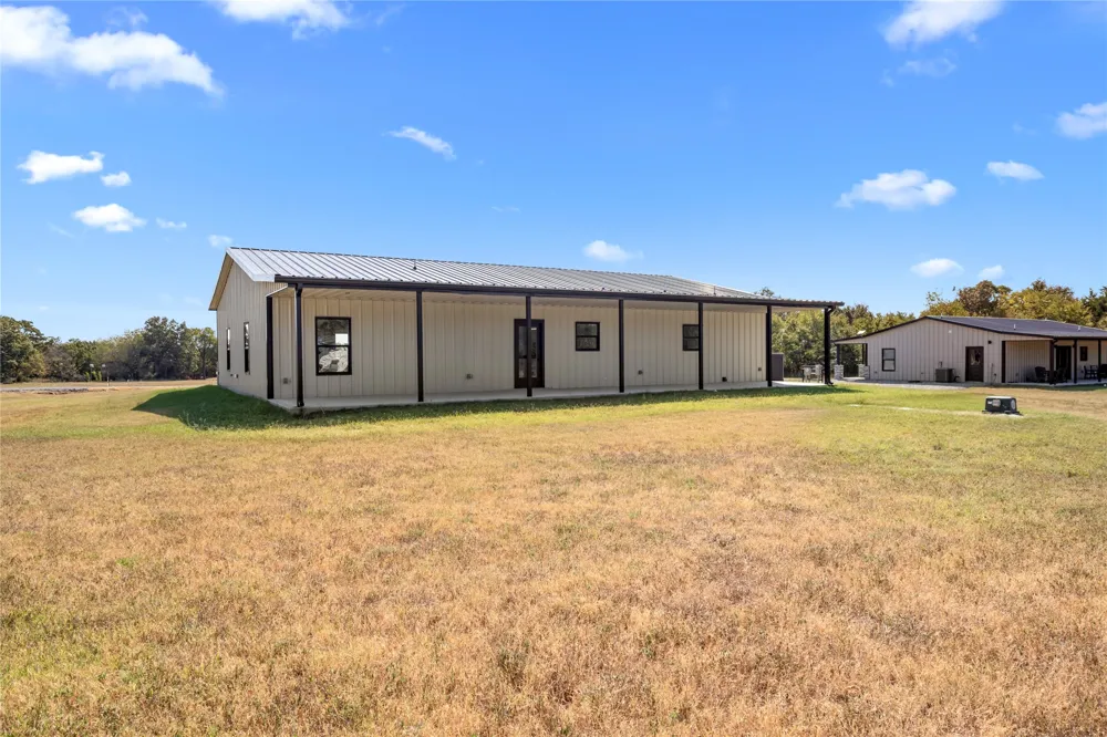 64 Reagan Drive Eufaula, OK 74432