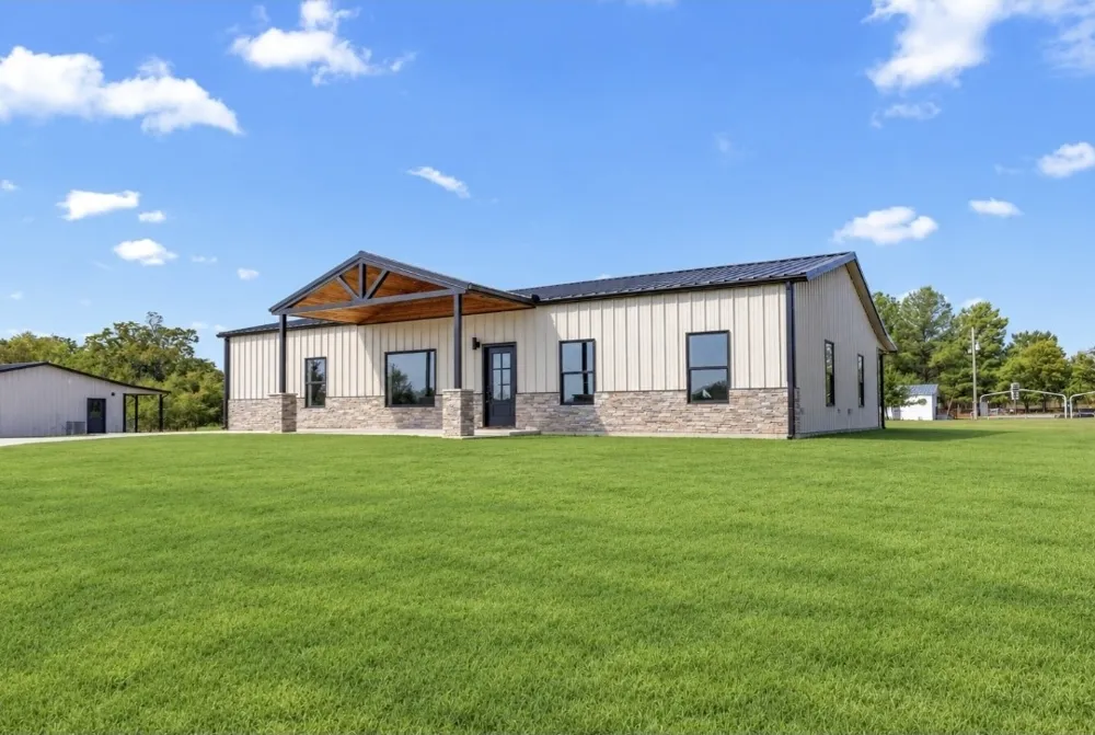 64 Reagan Drive Eufaula, OK 74432