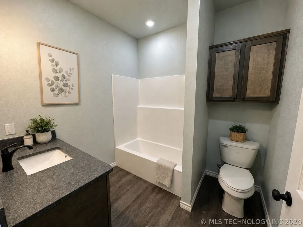 211 Manning Avenue Caddo, OK 74729