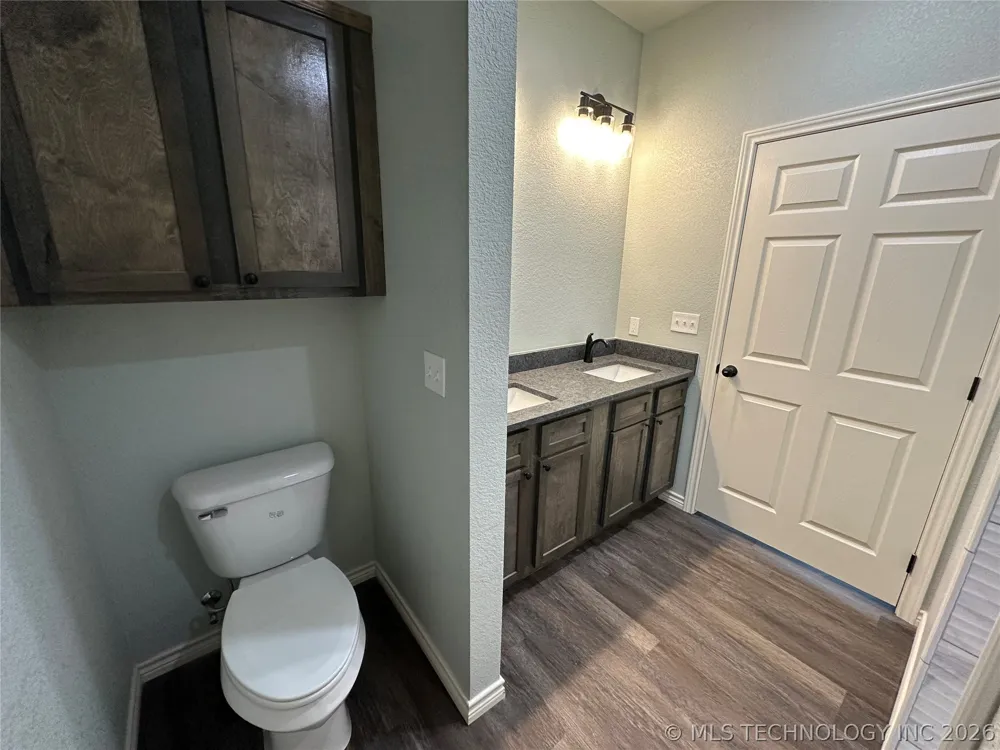 211 Manning Avenue Caddo, OK 74729