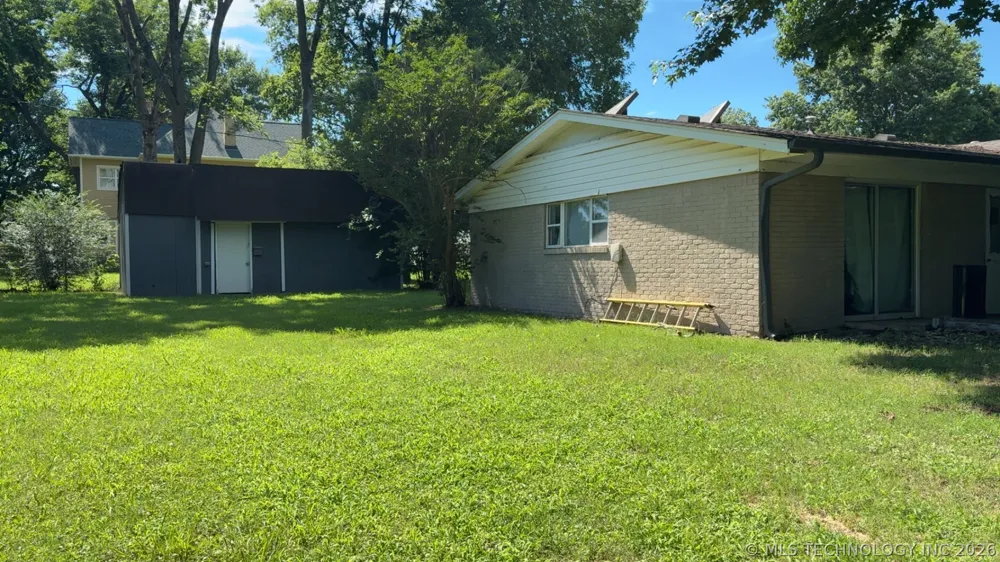 1014 SE 3rd Street Wagoner, OK 74467
