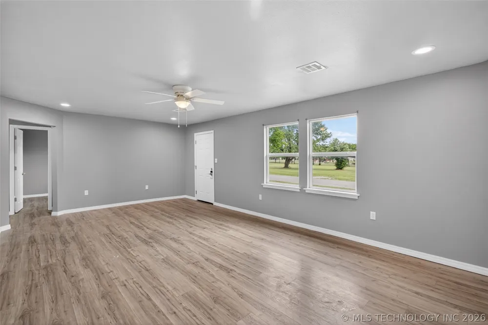 703 Saltwell Street Salina, OK 74365