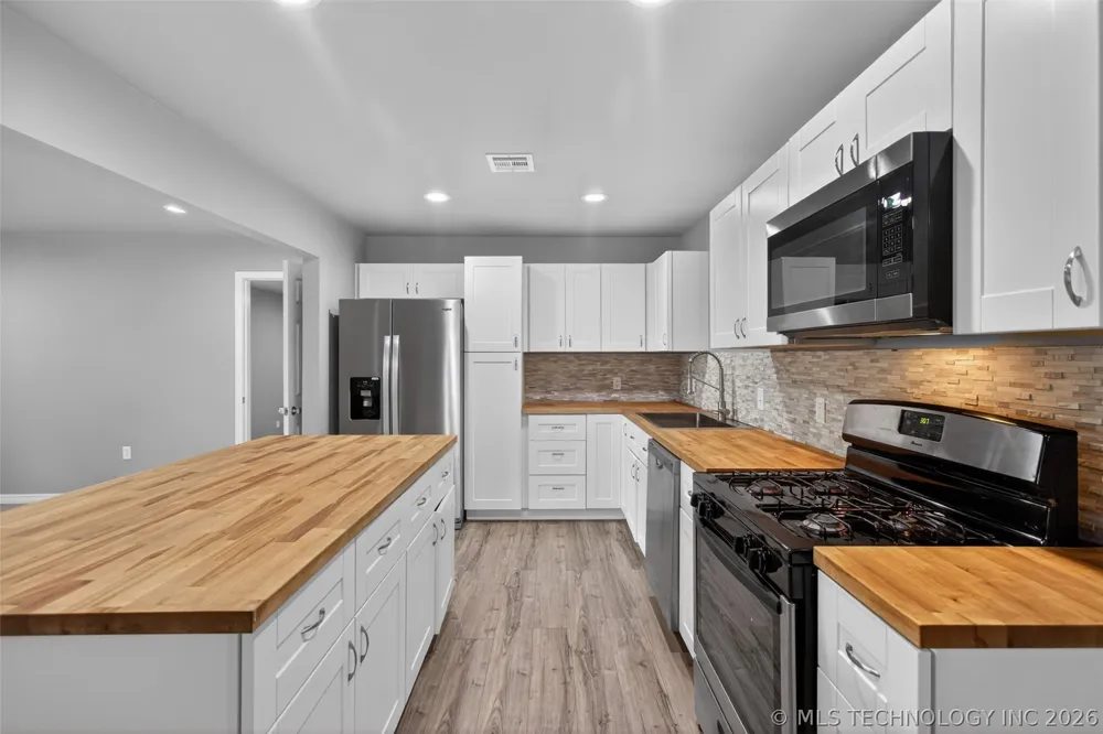 703 Saltwell Street Salina, OK 74365