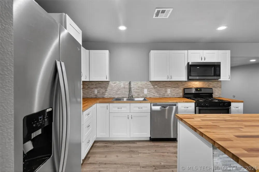703 Saltwell Street Salina, OK 74365