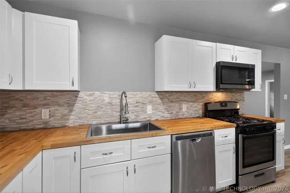 703 Saltwell Street Salina, OK 74365