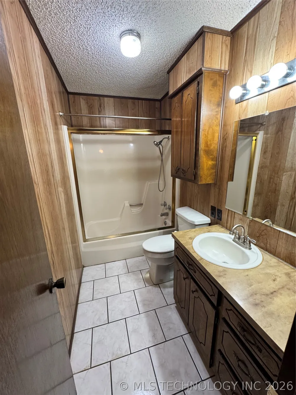 156 S Ramsey Caney, OK 74533