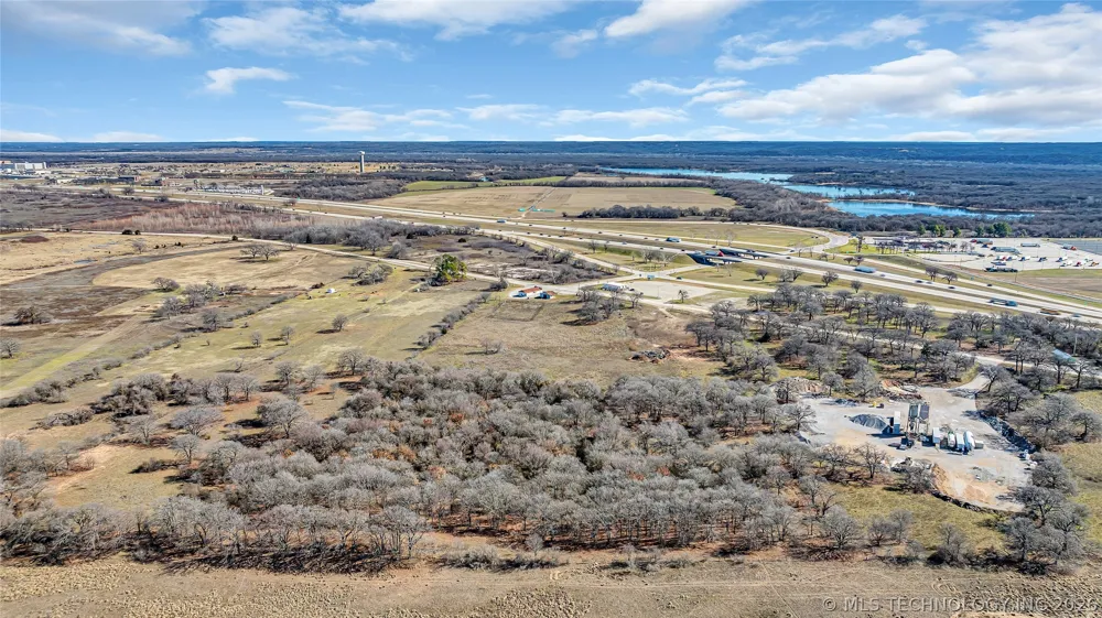 22876 Us Highway 77 Thackerville, OK 73459