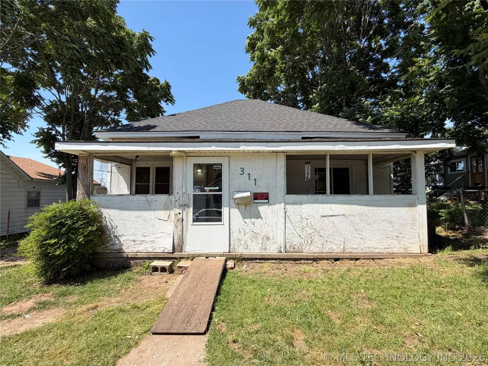 311 E 4th Avenue Bristow, OK 74010