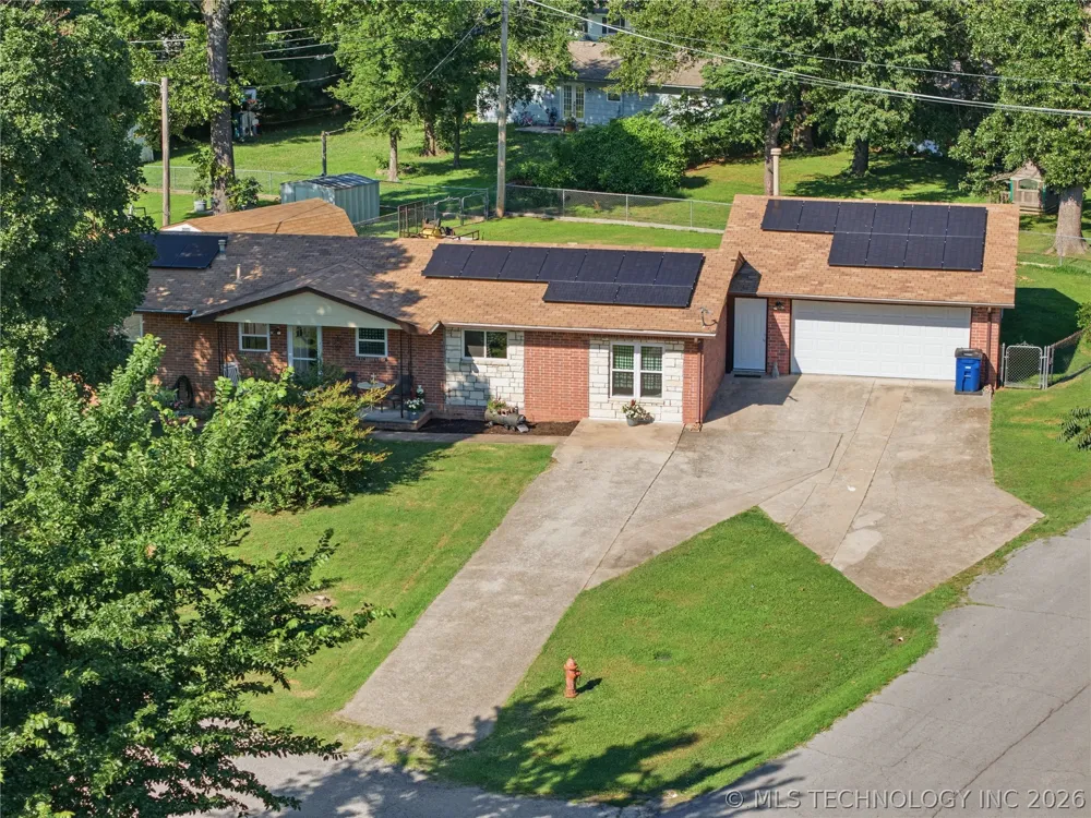 800 Ross Salina, OK 74365
