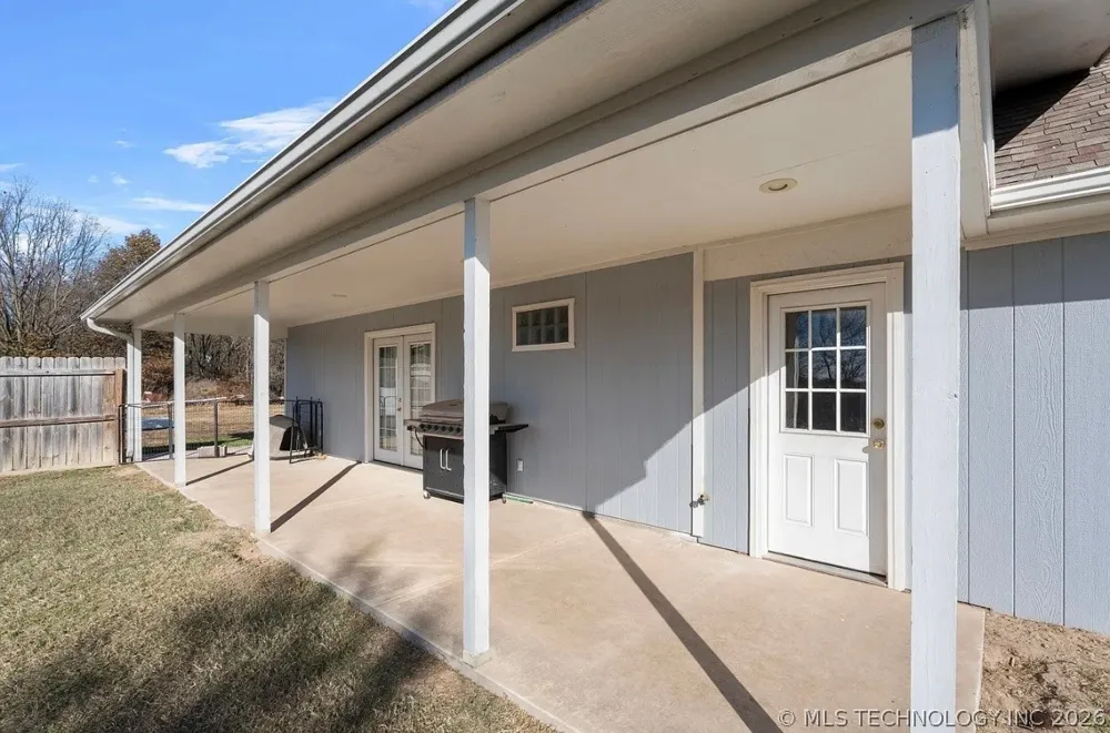 63406 E 90th Road Miami, OK 74354