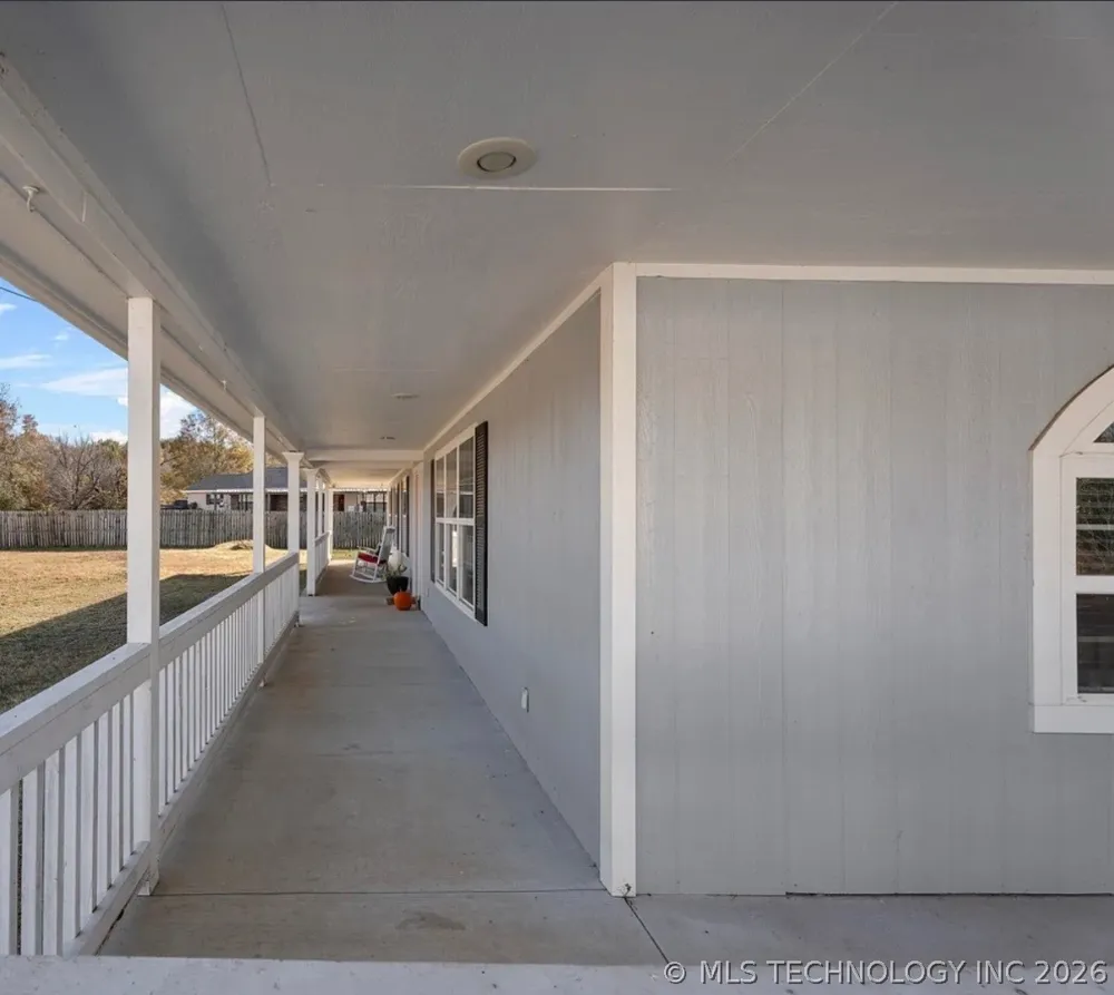 63406 E 90th Road Miami, OK 74354
