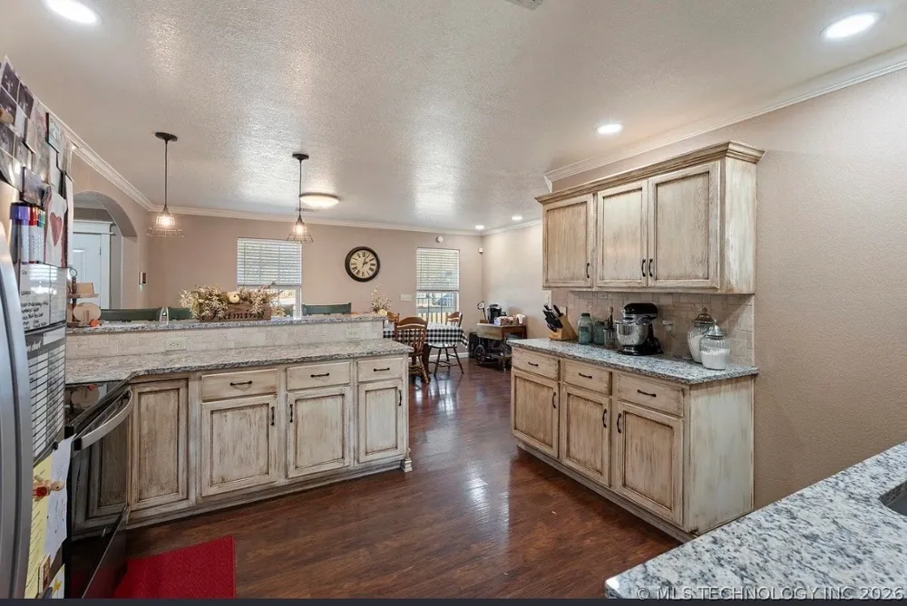 63406 E 90th Road Miami, OK 74354