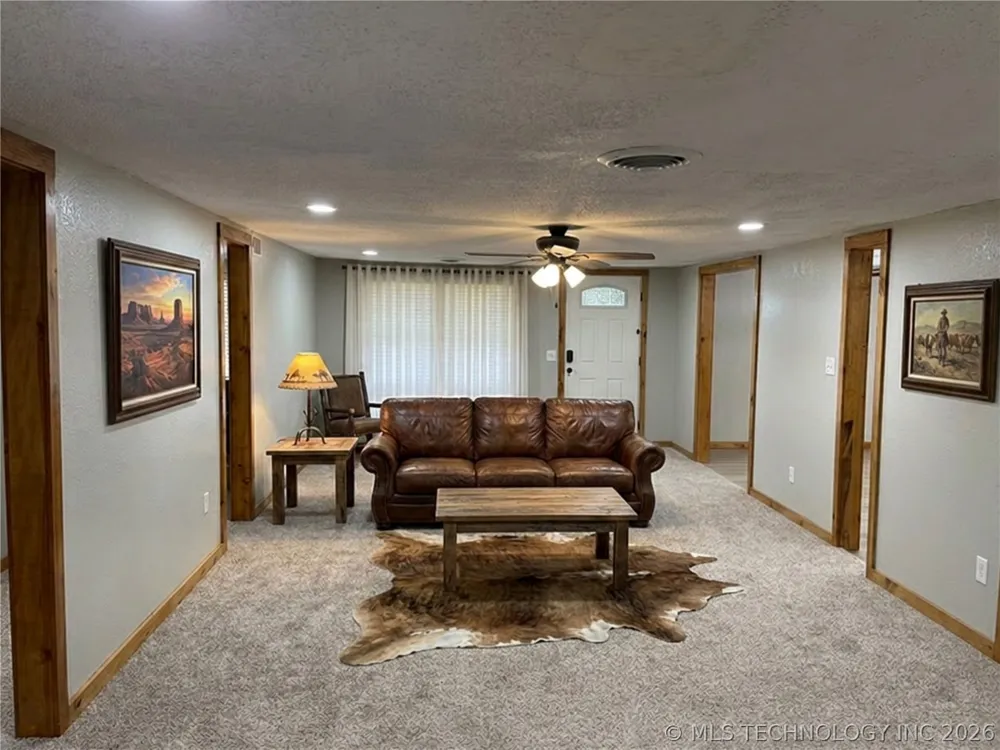 345544 E Highway 62 Meeker, OK 74855