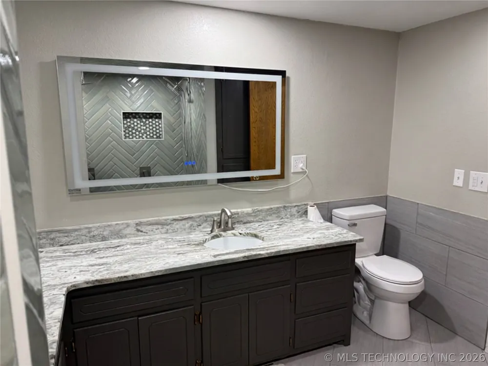 345544 E Highway 62 Meeker, OK 74855