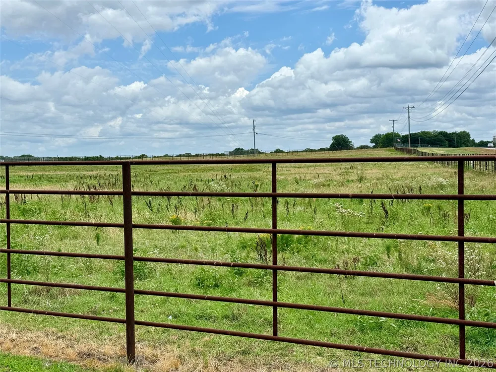 345544 E Highway 62 Meeker, OK 74855