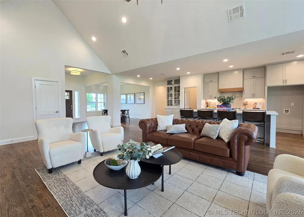 1831 E 44th Street Sand Springs, OK 74063