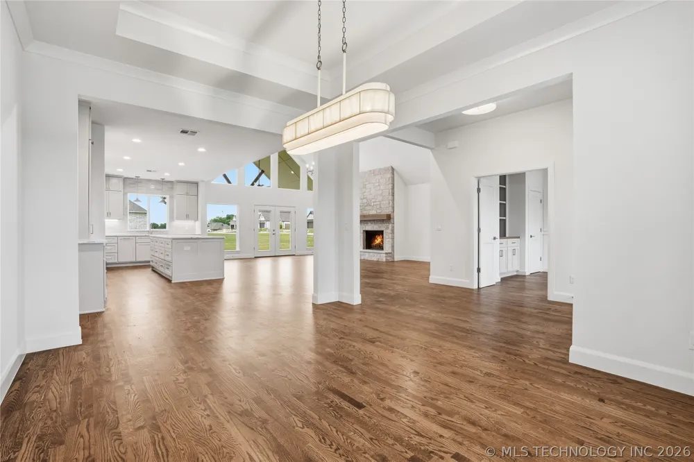 1831 E 44th Street Sand Springs, OK 74063