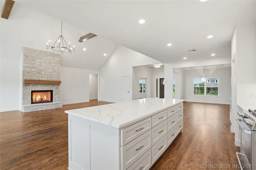 1831 E 44th Street Sand Springs, OK 74063