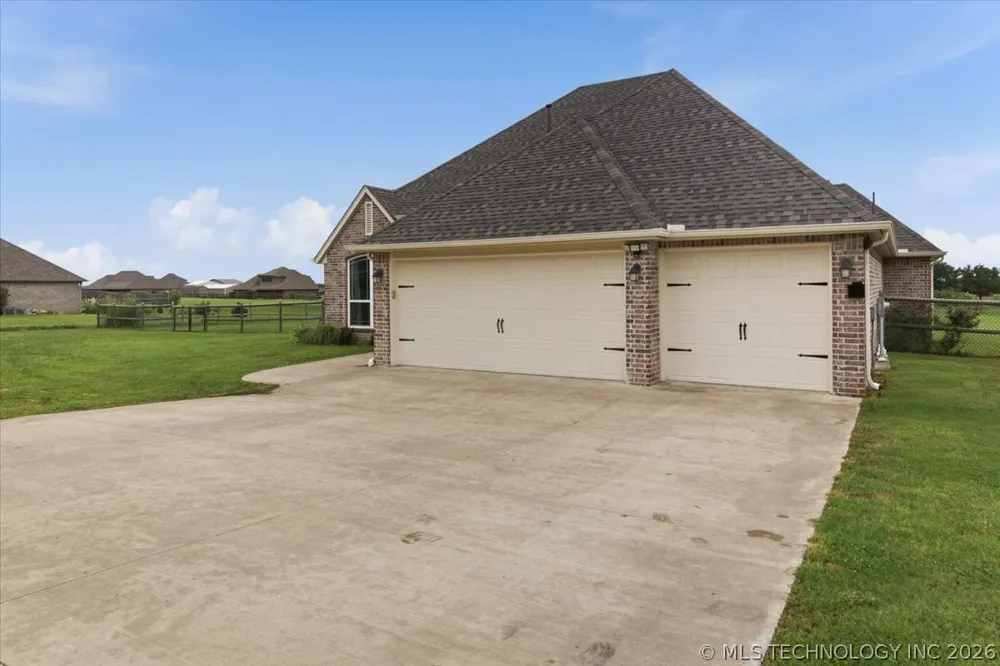 30104 Gale Avenue Inola, OK 74036