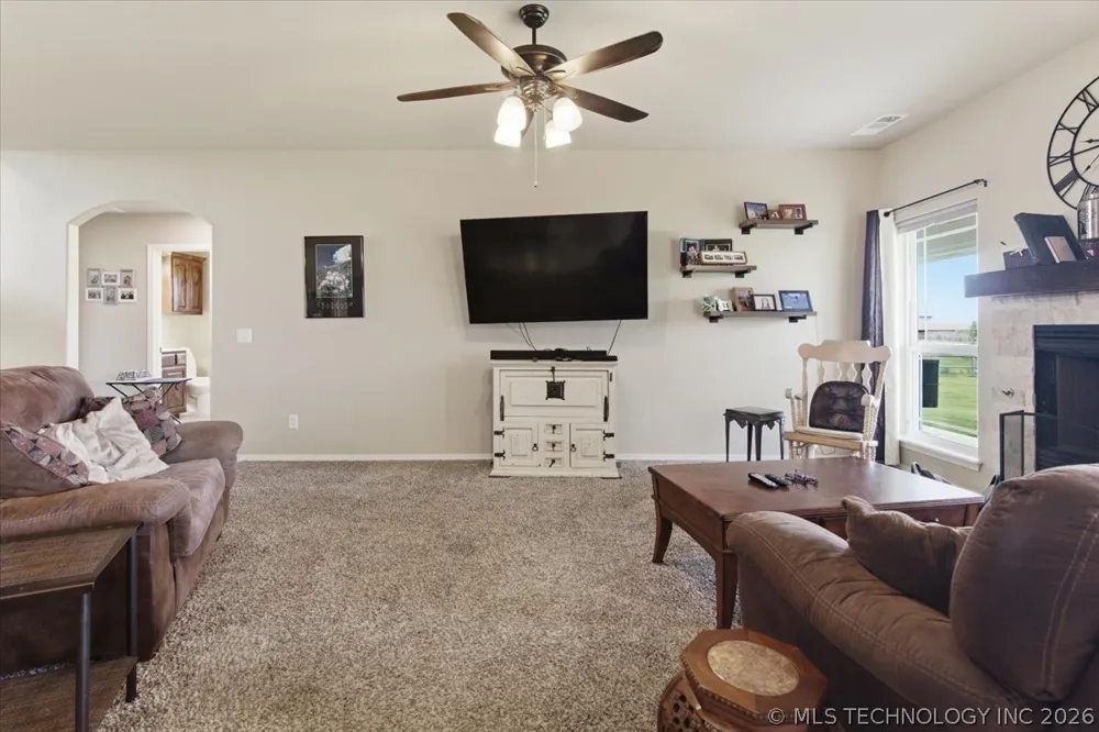 30104 Gale Avenue Inola, OK 74036