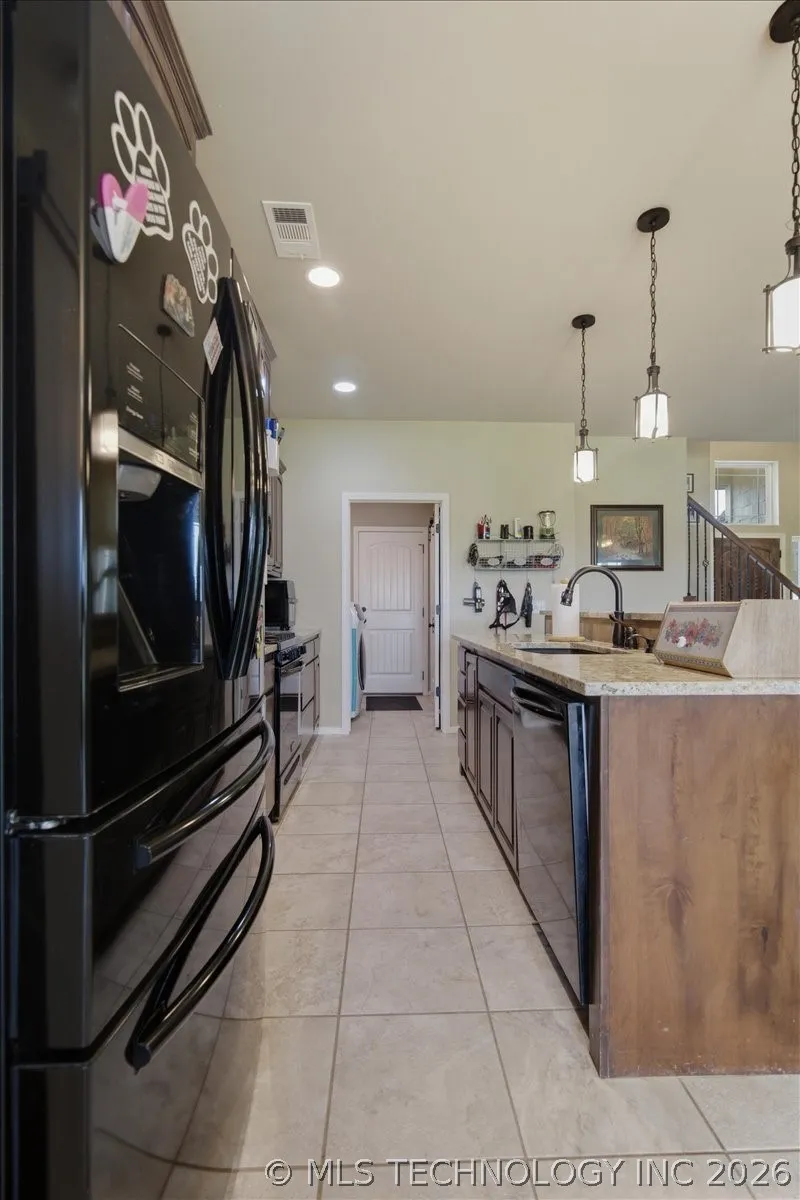 30104 Gale Avenue Inola, OK 74036