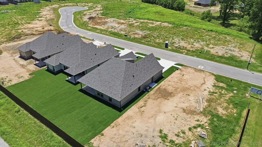 1005 S Chickasaw Street Skiatook, OK 74070