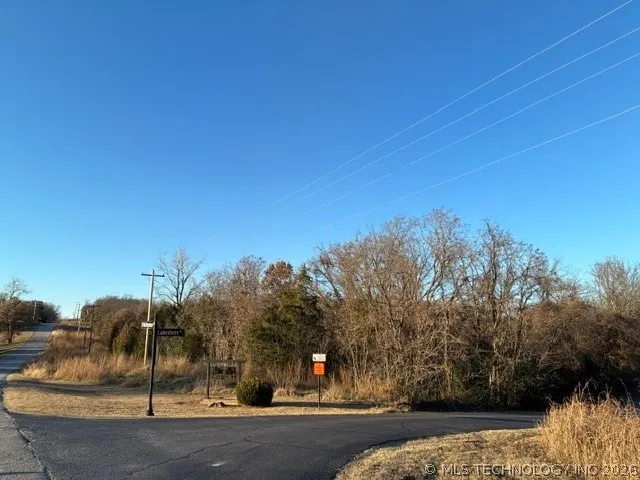 2808 W Oak Drive Cleveland, OK 74020