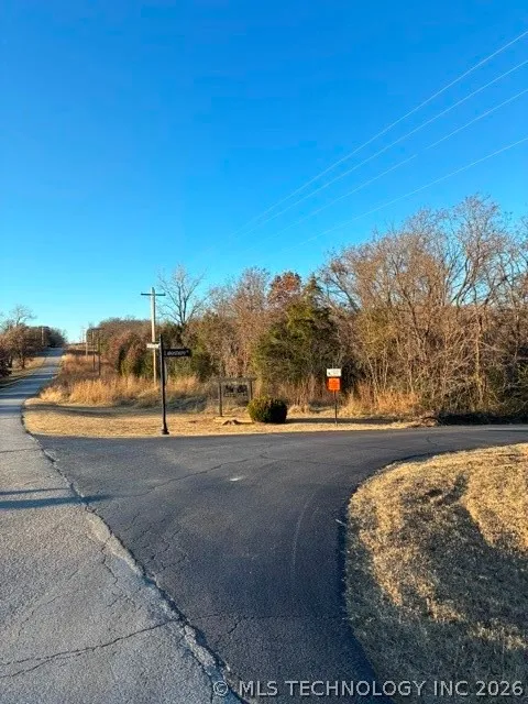 2808 W Oak Drive Cleveland, OK 74020