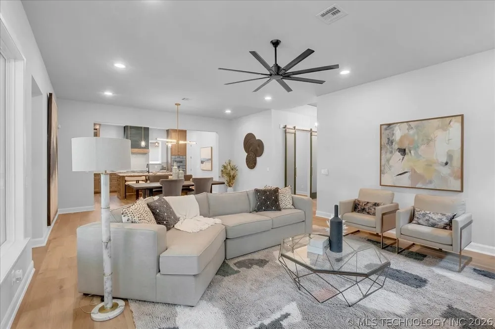 1230 71st Place Broken Arrow, OK 74014