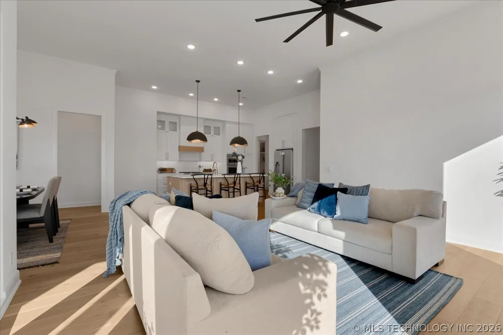 1228 72nd Street Broken Arrow, OK 74014