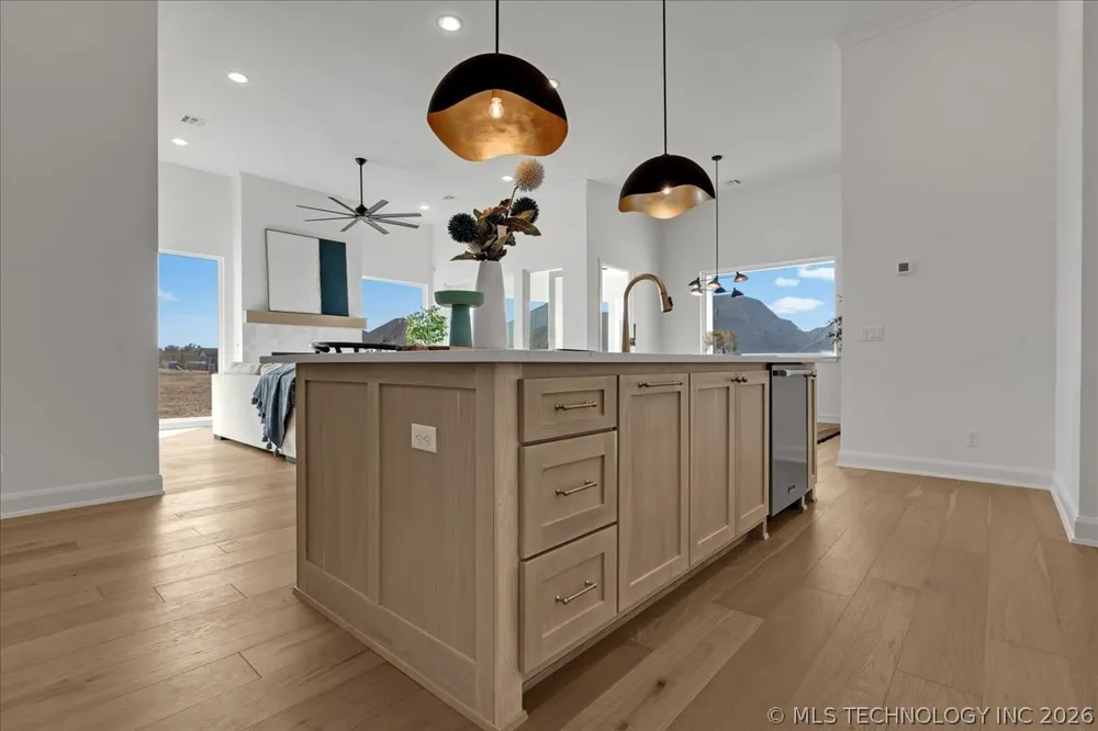 1228 72nd Street Broken Arrow, OK 74014