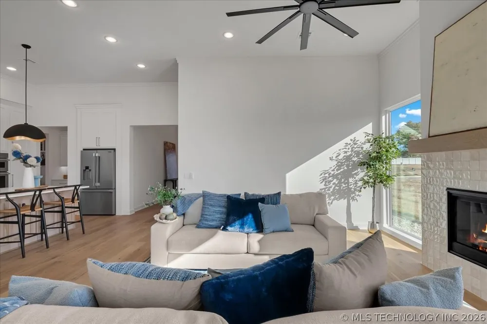 1228 72nd Street Broken Arrow, OK 74014